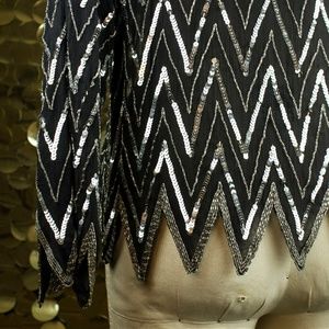 Metallic Ann Katrine Black + Silver L/S Sequin Dis